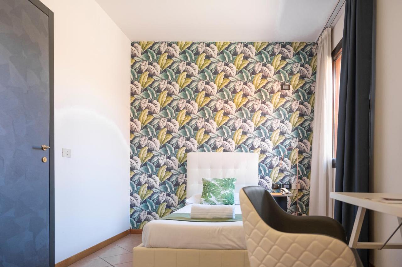 Lake Como Golf Hotel Figino Serenza Exterior photo